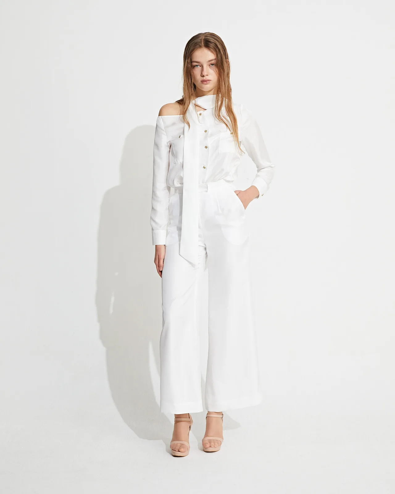 Straight-leg Trousers